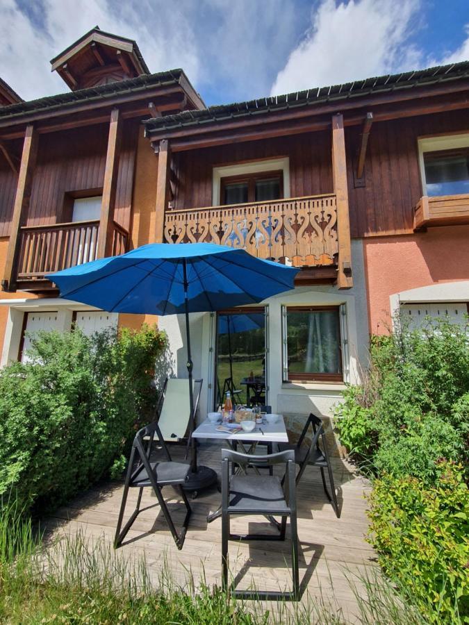 Les Chalets Du Jardin Alpin La Salle-les-Alpes Екстериор снимка
