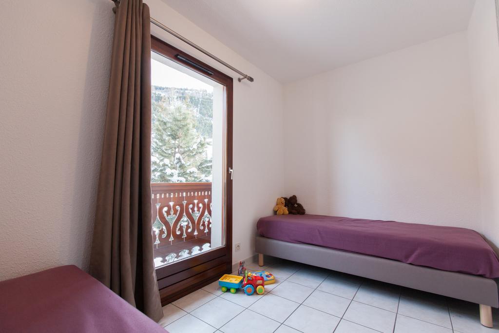 Les Chalets Du Jardin Alpin La Salle-les-Alpes Стая снимка